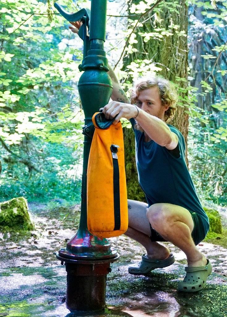 Road Runner Bags Buoy Bag - Durable Dry Sack - Simple Bike Store
